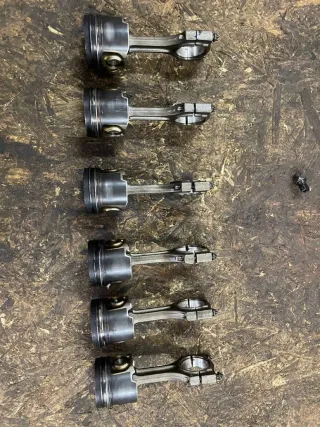  Поршень BMW 7 G11/G12 Арт 96999760