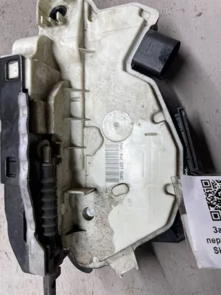 5N2837016C Замок двери передней правой Skoda Superb 2 Арт 97000397, вид 4