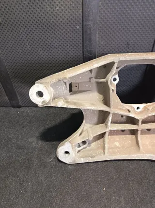 8K0399263AF Балка под КПП Audi A4 B8 2.0л Tdi Арт 97000475, вид 7