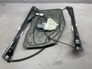 8K0959802A,3T0837462A Стеклоподъемник электрический передний правый Skoda Superb 2 Арт 97000781, вид 1