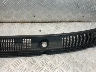 Решетка стеклоочистителя (Дождевик) Mitsubishi Space Star 1 2003г. MR245565 - Фото 4