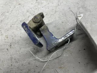 8K0831401A Петля двери задней левой Skoda Citigo Арт 97004008, вид 1