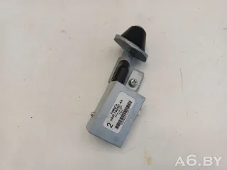 HR3T19G461AA Антенна  Ford Mustang 6 Арт 97004187