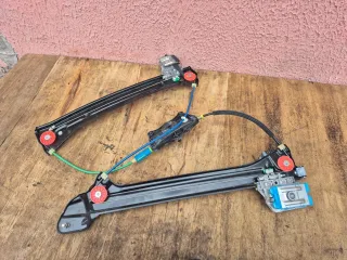 8W8837461 Стеклоподъемник левый передний Audi S5 Арт 97004454