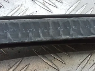 1Z9867367B Уплотнитель двери задней левой Skoda Octavia A5 Арт 97004655, вид 19