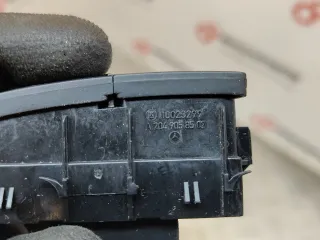 A2049058502, A2048706410 Кнопка центрального замка Mercedes C W204 Арт 7-651-76, вид 3