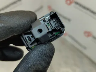 A1668707610 Кнопка открытия багажника Mercedes ML/GLE W166 Арт 7-653-76, вид 2