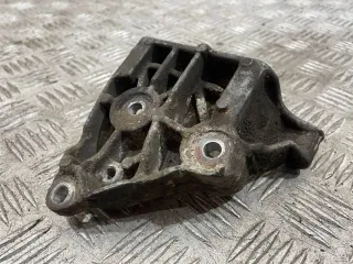 QVU500340 Кронштейн гидроусилителя Land Rover Range Rover 3 Арт 58629, вид 4