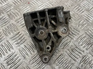 QVU500340 Кронштейн гидроусилителя Land Rover Range Rover 3 Арт 58629, вид 3