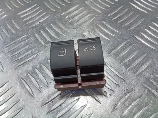 3C0959903B Кнопка открытия лючка топливного бака Volkswagen Passat B6 Арт 97005636
