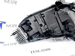 1077372-00 Фара правая Tesla model Y Арт 28798_1, вид 3