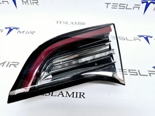 1077402-00,1077404-00,1502089-00,1077402-96 Фонарь крышки багажника правый Tesla model Y Арт 28334_1, вид 2