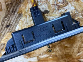 8W6943021A Подсветка номера Audi Q7 4M restailing Арт 39370333, вид 8