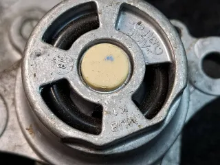 04E145299AOYWG Натяжитель ремня генератора Volkswagen Jetta 7 Арт 320876, вид 4