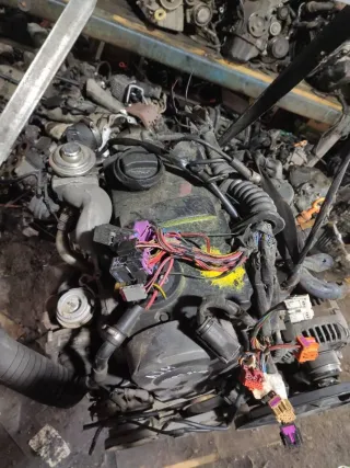 AJM Двигатель Volkswagen Passat B5 Арт 97012566, вид 3