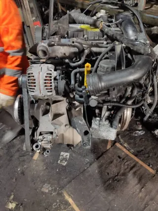 AVF Двигатель Volkswagen Passat B5 Арт 97013881, вид 1