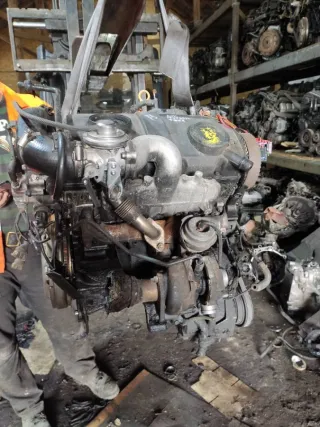 AJM Двигатель Volkswagen Passat B5 Арт 97027676, вид 1