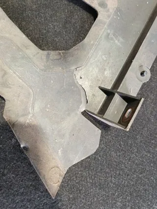 4L0121284A Пыльник радиатора Audi Q7 4L Арт 97027846, вид 3