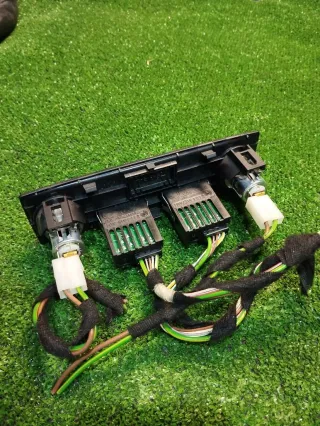 6977957 Кнопка подогрева сидений BMW X5 E70 Арт 97029827, вид 2