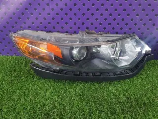 8317341600 Фара передняя правая Honda Accord 8 Арт 97029972, вид 1
