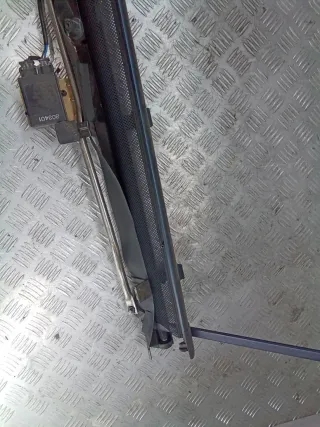 4B5861325 Шторка солнцезащитная Audi A6 C5 (S6,RS6) Арт 97030055, вид 9