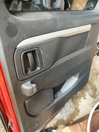  Обшивка сдвижной двери Citroen jumpy 3 Арт 97030130