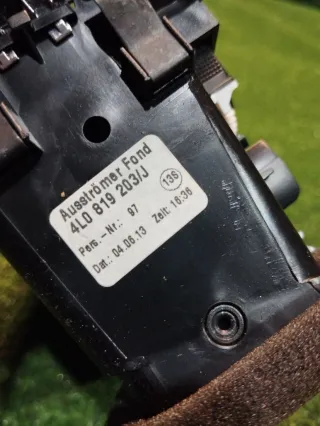 4L0819203 Дефлектор обдува салона Audi Q7 4L Арт 97034866, вид 3