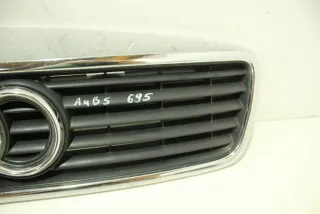 Решетка радиатора Audi A4 B5 1998г. 8D0853651H - Фото 6