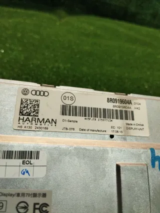 8R0919604A Дисплей Audi Q7 4L Арт 97034889, вид 4