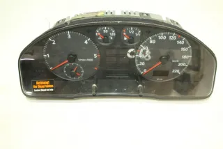  Щиток приборов (приборная панель) Audi A4 B5 Арт 97035071