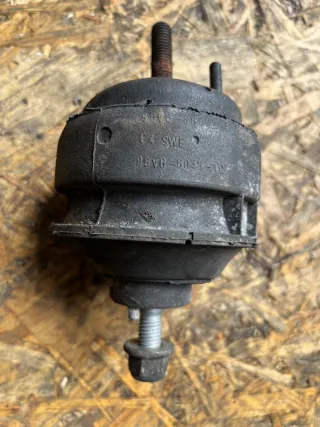 95VB6038, 95VB68032BC Подушка двигателя Ford Transit 2 restailing Арт 94327656