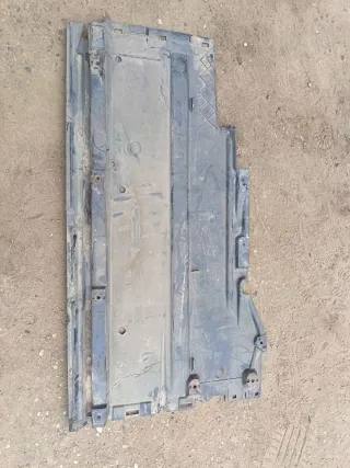 8K0825207 Защита днища Audi A4 B8 Арт 97035421, вид 1