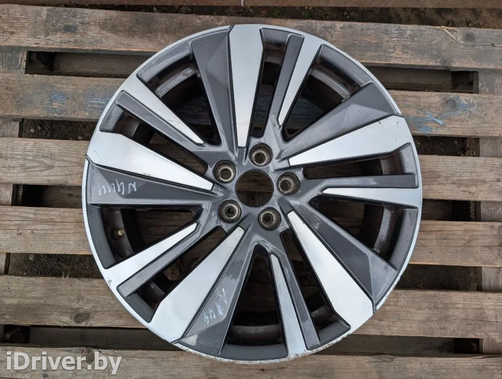 9809685477 Диск литой R19 5x108 ET38 к Peugeot 3008 2 Арт W444463