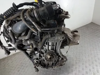AHL,138247 Двигатель Volkswagen Passat B5 Арт 1102606, вид 5