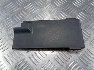 1K0971981A Крышка блока предохранителей Skoda Octavia A5 Арт 97035726, вид 2