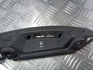 1Z9807393 Кронштейн крепления бампера заднего Skoda Octavia A5 Арт 97035729, вид 4
