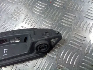 1Z9807393 Кронштейн крепления бампера заднего Skoda Octavia A5 Арт 97035729, вид 5