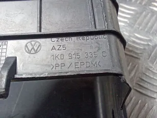 1K0915335C Кожух аккумулятора Skoda Octavia A5 Арт 97035731, вид 9