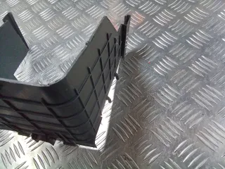 1K0915335C Кожух аккумулятора Skoda Octavia A5 Арт 97035731, вид 5