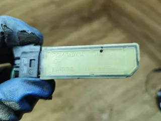 SE00014,0-1468992-2 датчик положения педали сцепления Land Rover Evoque 1 Арт 95011, вид 2