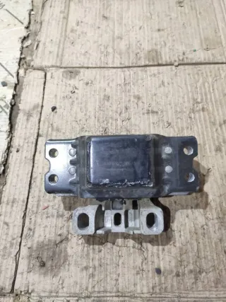  Подушка крепления кпп Volkswagen Passat B6 Арт 97037825, вид 3