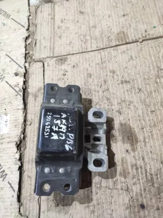  Подушка крепления кпп Volkswagen Passat B6 Арт 97037828, вид 3