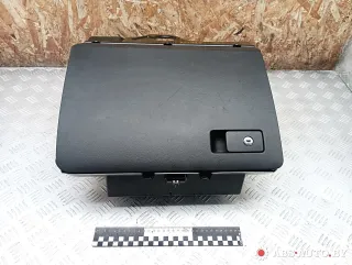 3C1857101,3C1857114,3C0919237A Бардачок Volkswagen Passat B7 Арт A29720_1, вид 1