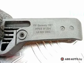1J1823533C Крюк капота Seat Arosa Арт 73026044_14, вид 4