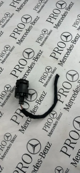 A2118300272 Датчик температуры Mercedes C W204 Арт 101067, вид 1