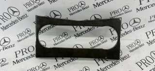 A2046803607 Накладка декоративная центральной консоли Mercedes C W204 Арт 101062, вид 2