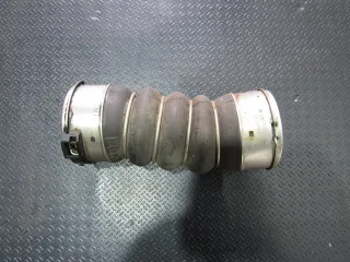 8513451 Патрубок интеркулера BMW 5 F10/F11/GT F07 Арт 70944, вид 1