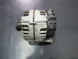 8570672 Генератор BMW 5 F10/F11/GT F07 Арт 70952