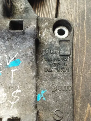 Кронштейн генератора Audi TT 1 2001г. 06A903143P - Фото 2