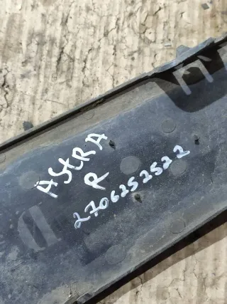 13225763 Заглушка (решетка) в бампер передний Opel Astra H Арт 97046874, вид 5
